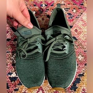 New Balance Nergize Sneakers